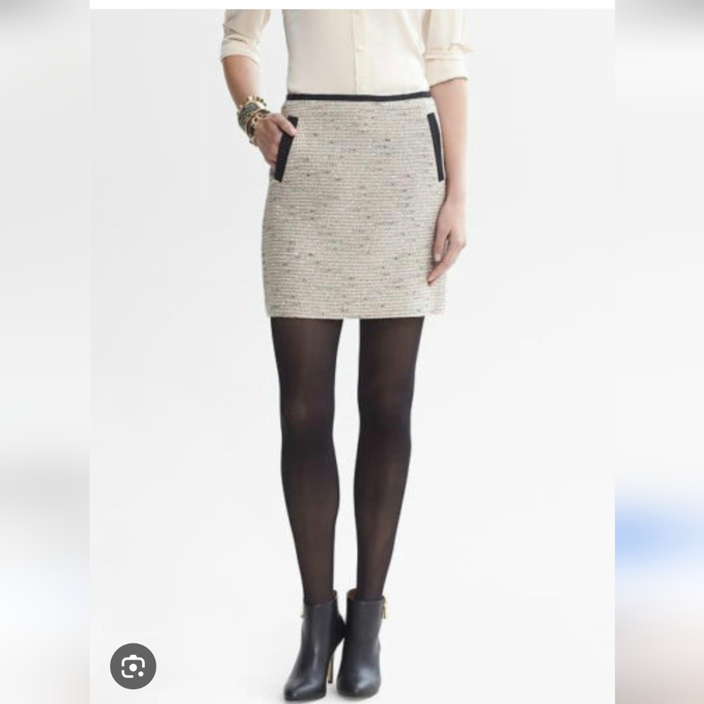Banana Republic Piped Metallic Mini Skirt Regular Gold Color